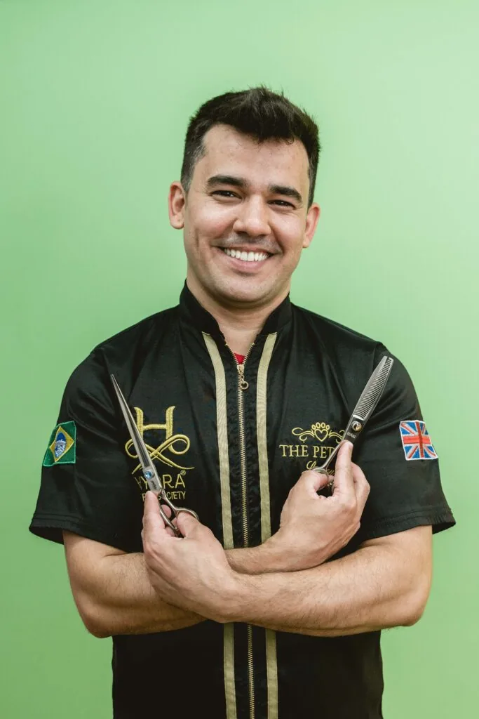 Dayane — Senior Groomer